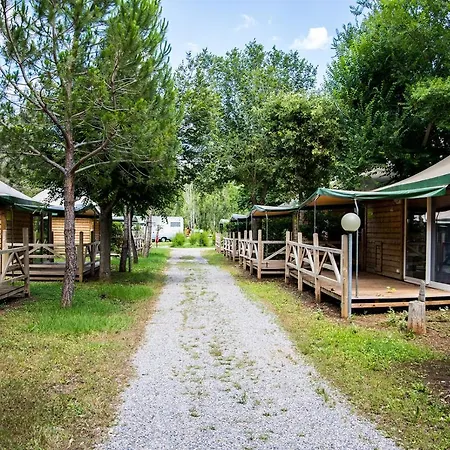 Vacanceselect Mobil Homes - Camping Freetime
